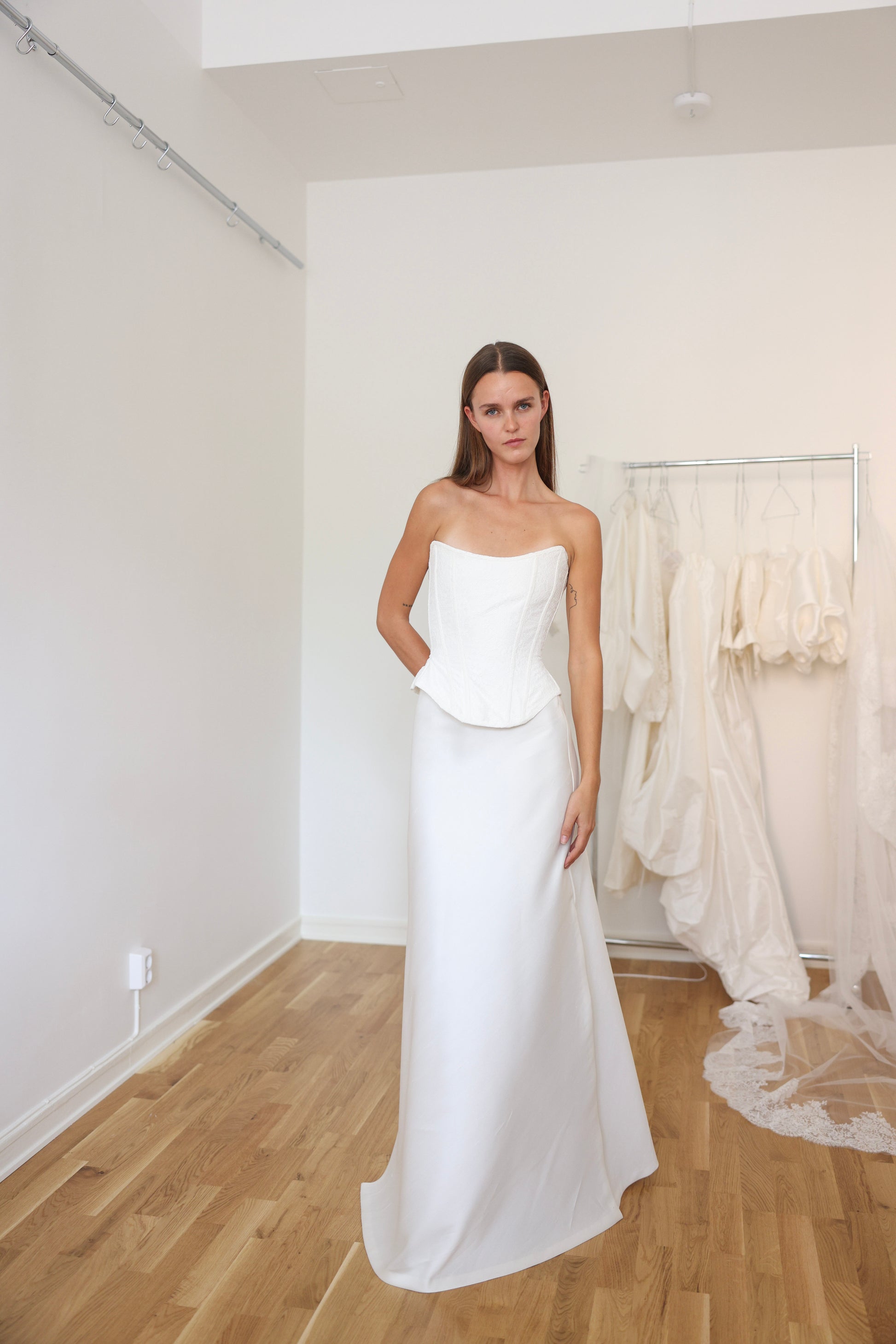 TOMI MIKADO SKIRT